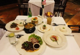 网红微笑餐厅,打造温馨用餐新体验