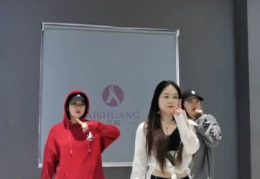 网红棺材舞,挑战传统，演绎另类潮流